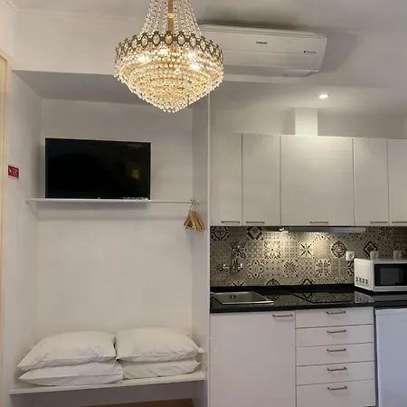 Discovery Apartment Estrela Lisbon Exterior photo
