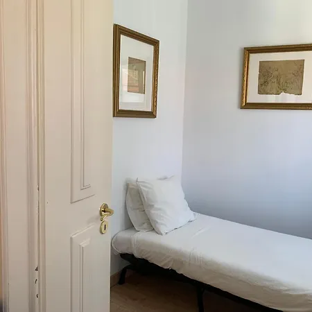 Discovery Apartment Estrela Lisbon Exterior photo