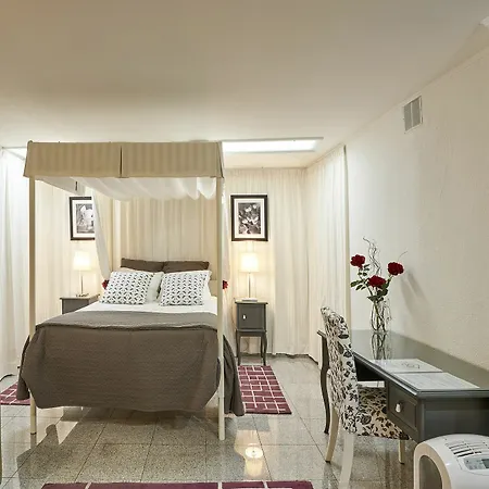 Discovery Apartment Estrela Lisbon Exterior photo